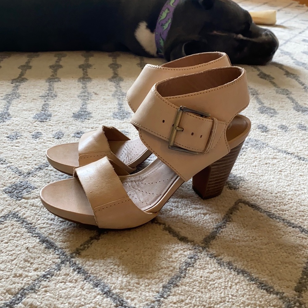 Clarks heeled dress sandals